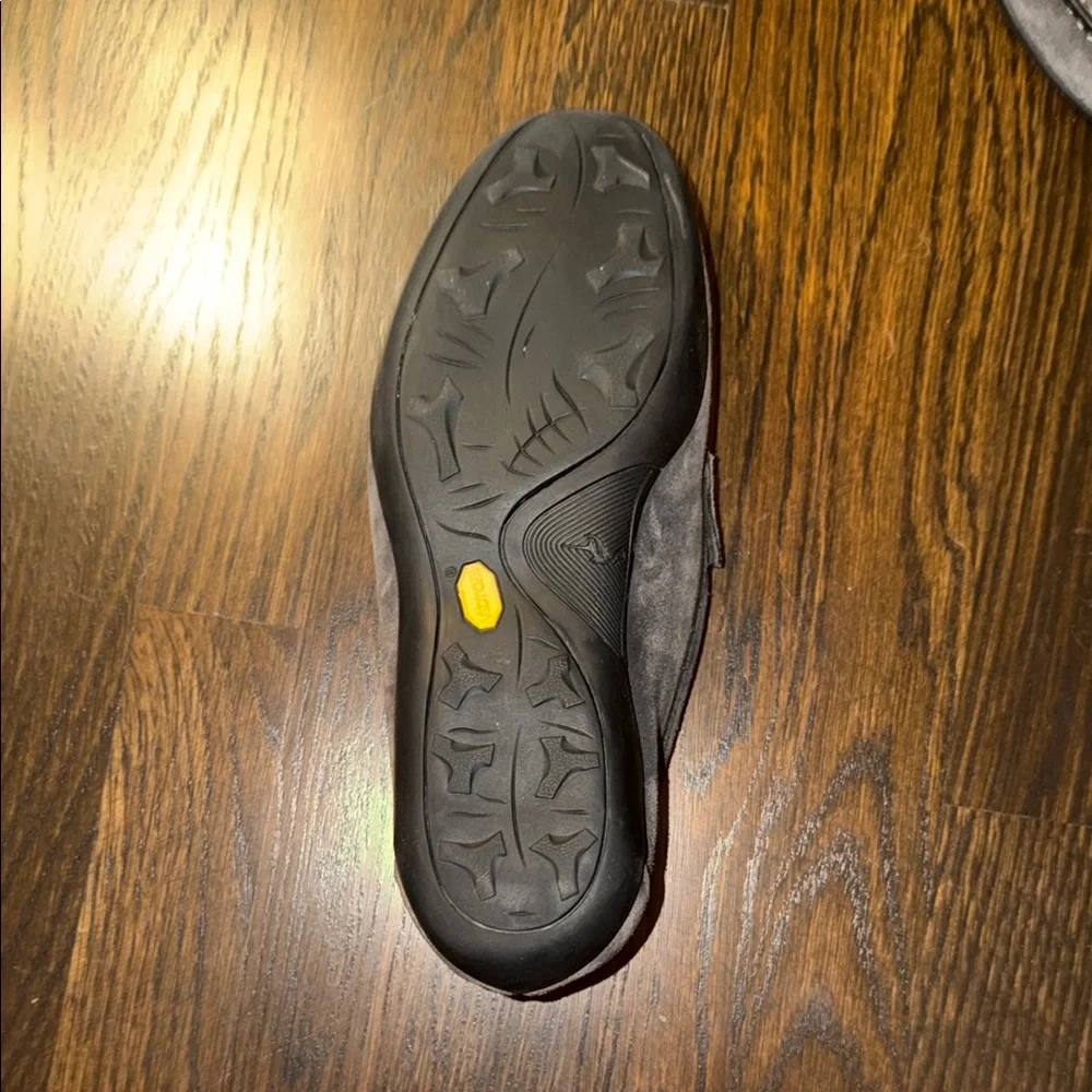 Harry’s of London Men's Suede Penny Loafers in Gray